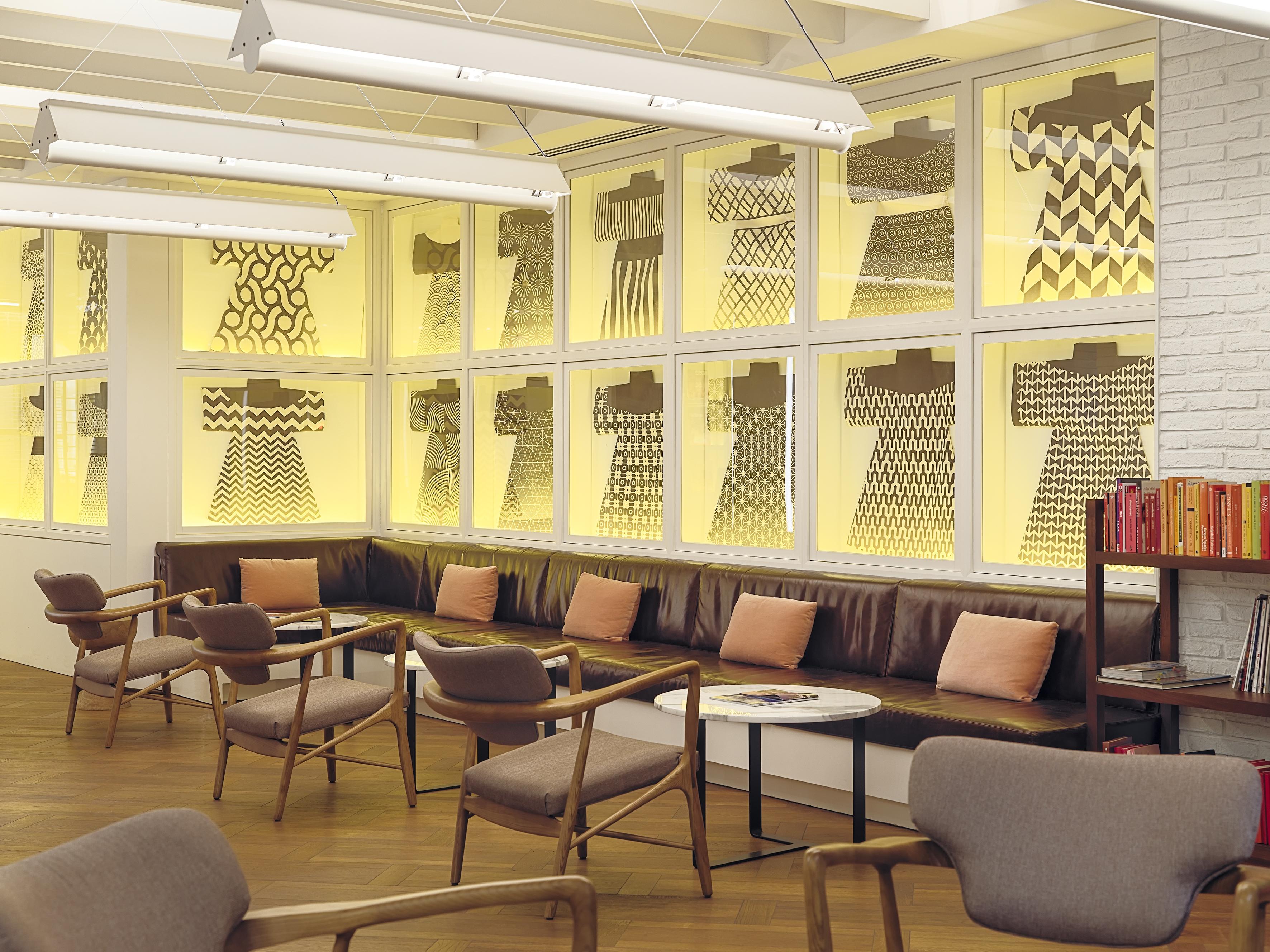H10 Universitat (Adults Only) Barcelona Exterior photo