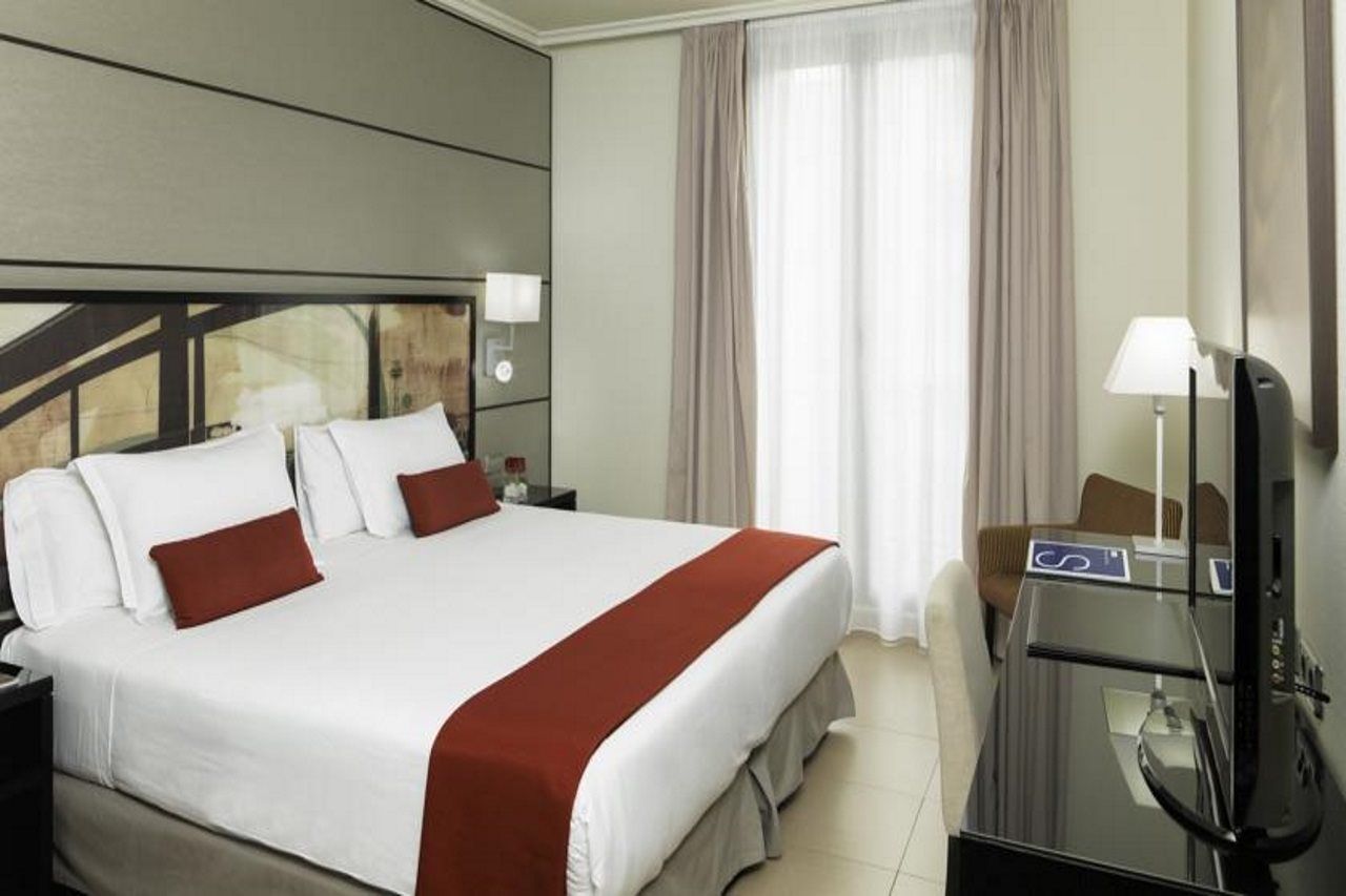 H10 Universitat (Adults Only) Barcelona Exterior photo