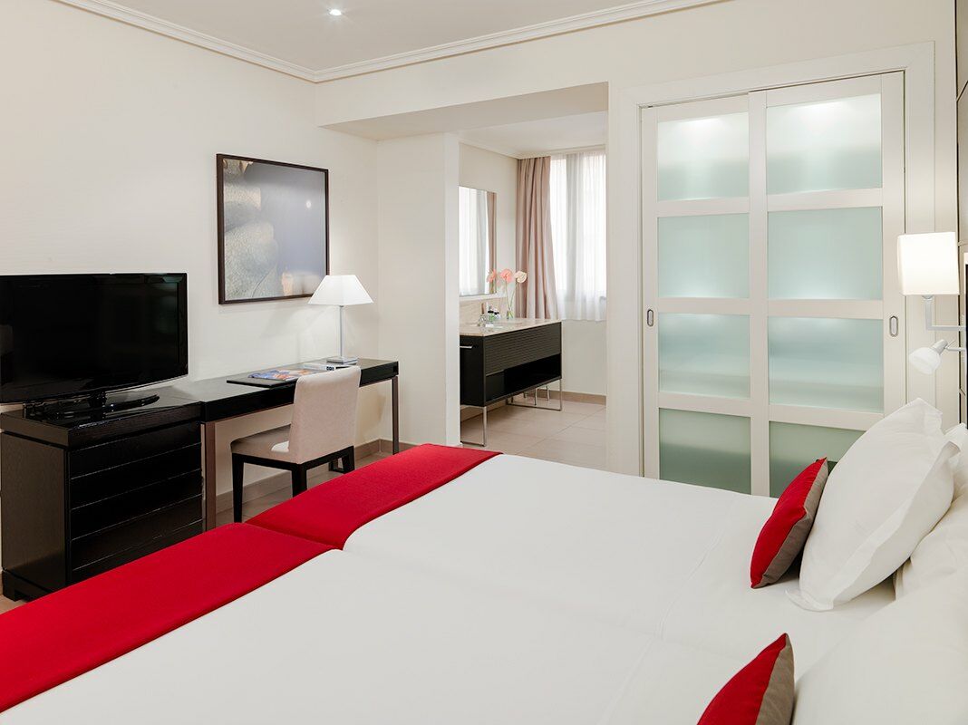 H10 Universitat (Adults Only) Barcelona Exterior photo